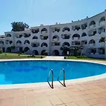 211 Moderno Com Vista A Piscina No Centro Da