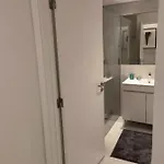 211 Moderno Com Vista A Piscina No Centro Da شقة *