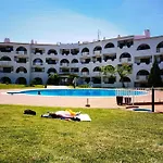 Апартаменти 211 Moderno Com Vista A Piscina No Centro Da