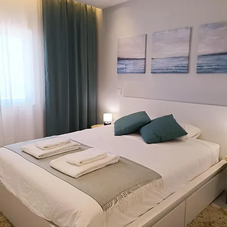 211 Moderno Com Vista A Piscina No Centro Da * Albufeira