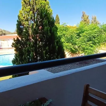 Appartamento 211 Moderno Com Vista A Piscina No Centro Da