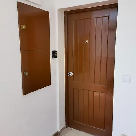 211 Moderno Com Vista A Piscina No Centro Da