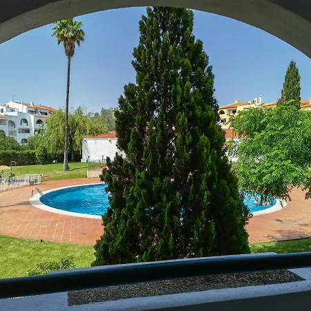 211 Moderno Com Vista A Piscina No Centro Da Albufeira